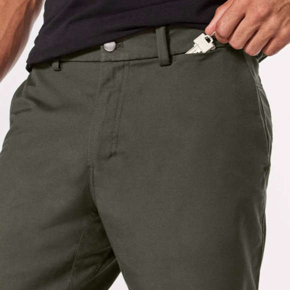 lululemon athletica Other - 🍋Lululemon Commission Shorts 9" Dark Olive. Tagged‎ 34" (Actual Measure is 36")